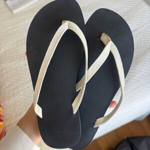 Zara Black/White Flats